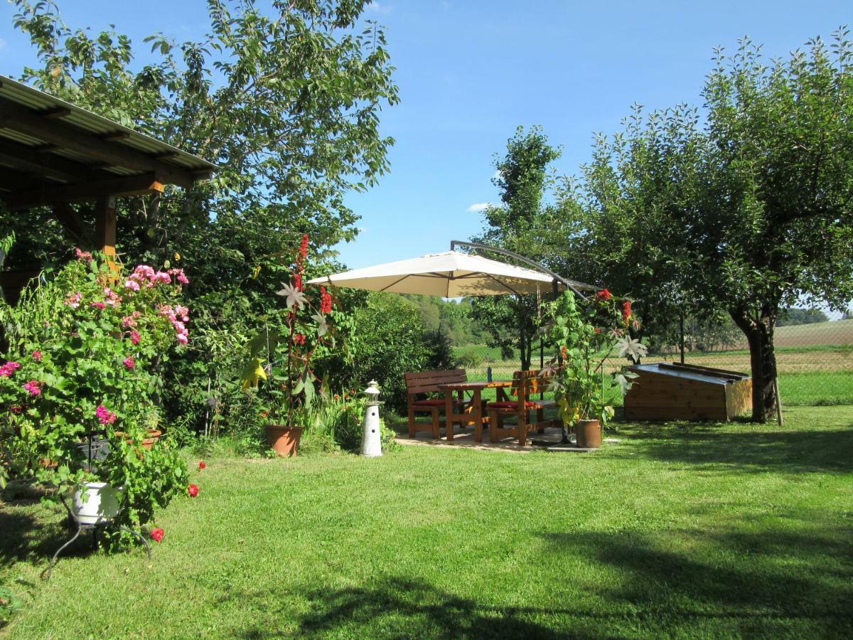 Appartamento Feriendomizil Taupadel Burgel  Esterno foto