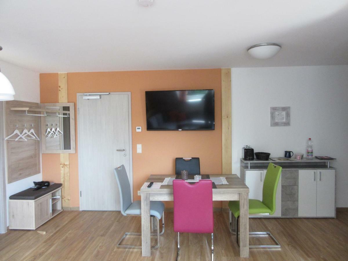 Appartamento Feriendomizil Taupadel Burgel  Esterno foto